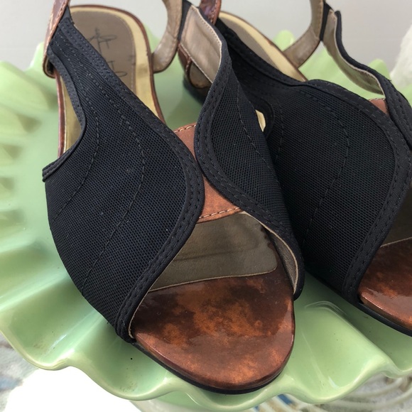 Ladies wedge Sandals 7.5 by Soft Styles, Hush P - Picture 3 of 7